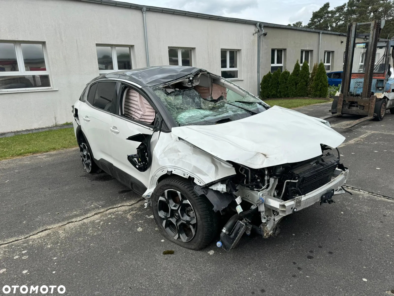 Citroën C5 Aircross 1.2 PureTech Live EAT8 - 6