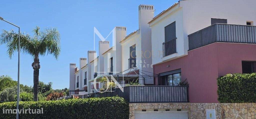 Moradia condomínio privado com piscina em Albufeira - Grande imagem: 2/35