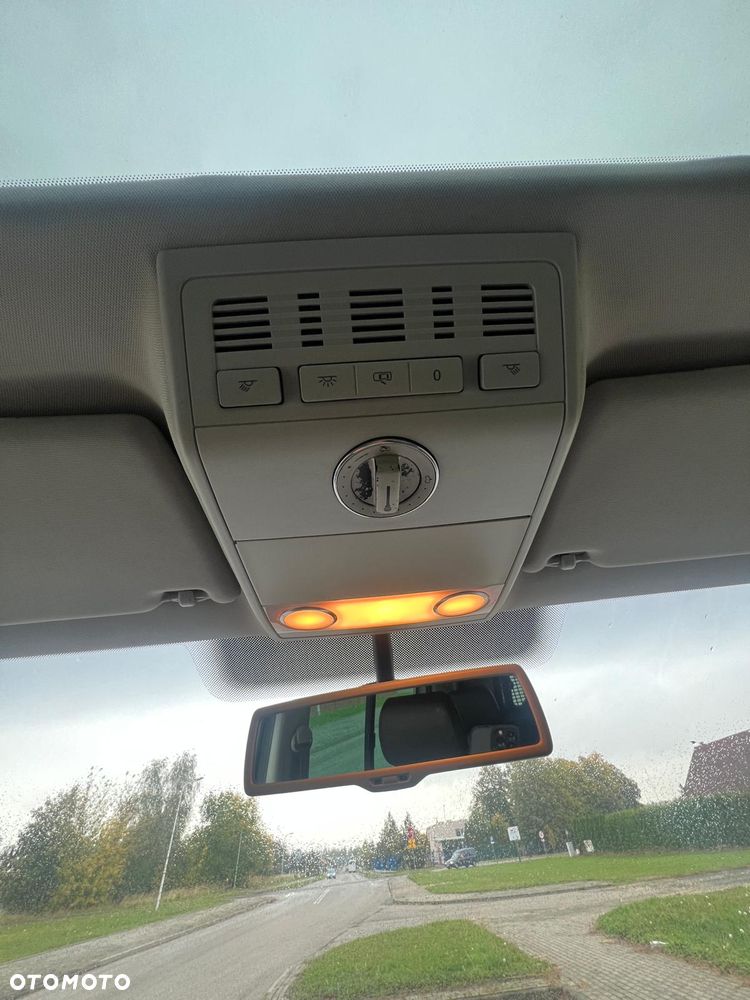 Volkswagen Transporter - 18