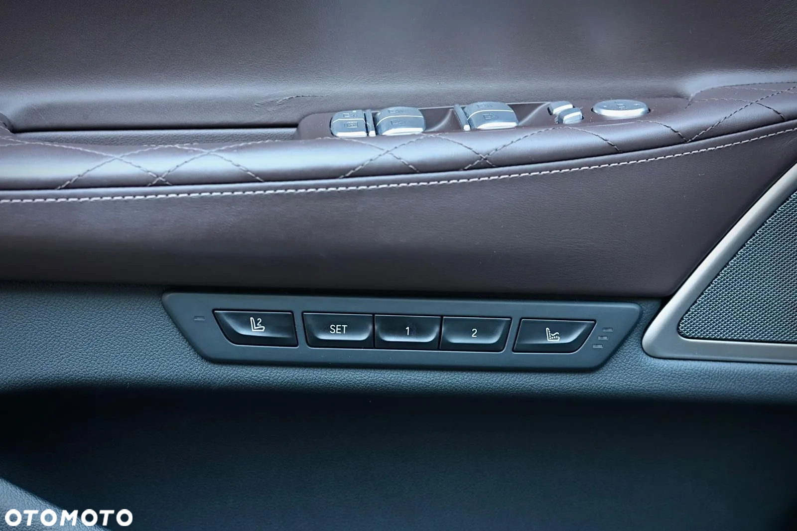 BMW Seria 7 740Ld xDrive sport - 24