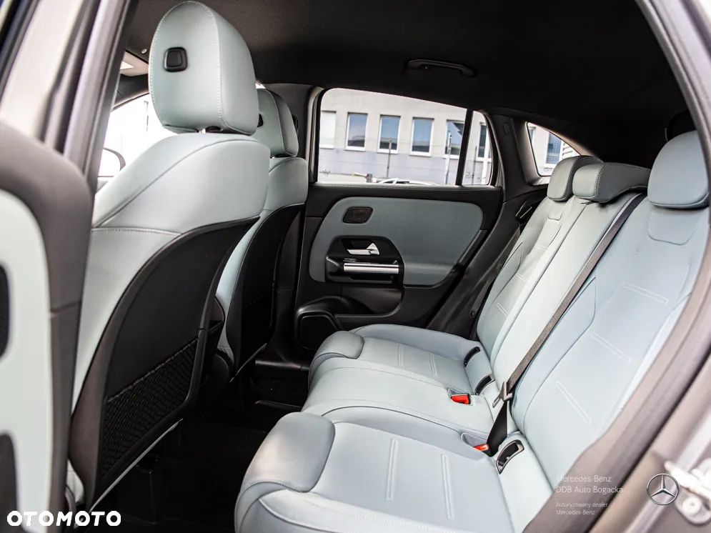 Mercedes-Benz GLA 250e Progressive - 8