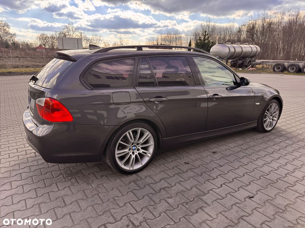 BMW Seria 3 320d - 3