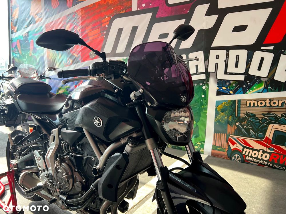 Yamaha MT - 21