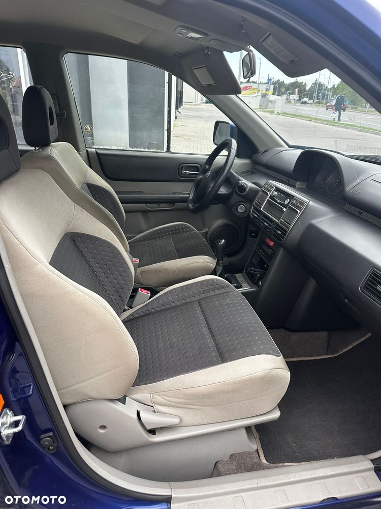 Nissan X-Trail 2.0 Comfort - 10
