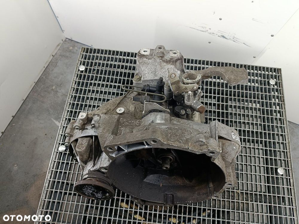 SKRZYNIA BIEGÓW MANUALNA 6 VW PASSAT B6 HPB 1.6 FSI 116KM - 7