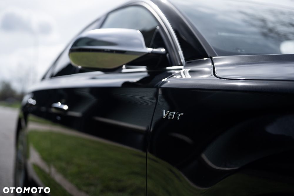 Audi S8 Standard - 14