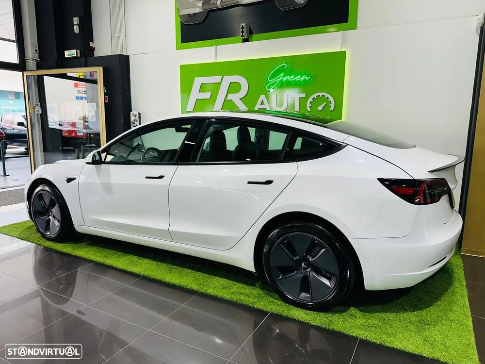 Tesla Model 3 Standard RWD - 13
