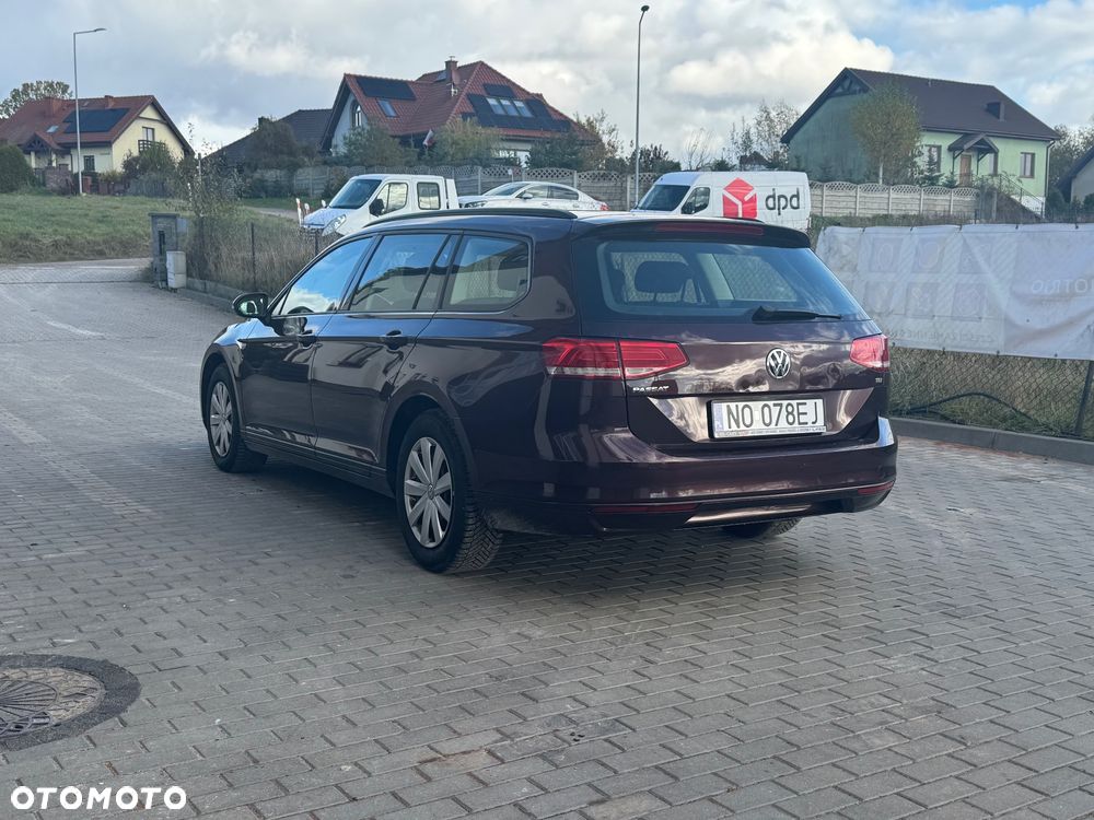 Volkswagen Passat - 5