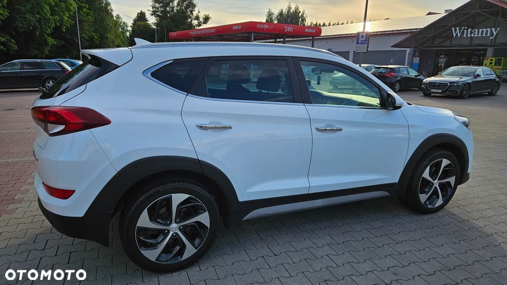 Hyundai Tucson 1.7 CRDI BlueDrive GO Plus 2WD DCT - 10
