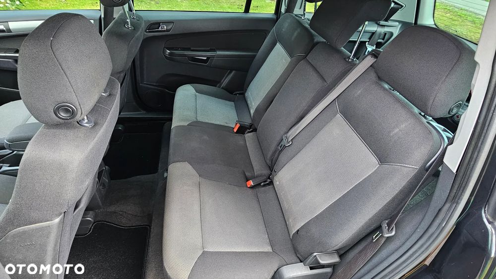 Opel Zafira 1.8 Active - 14
