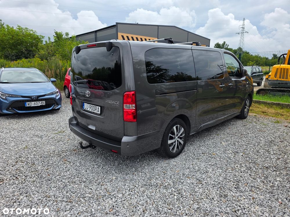 Toyota ProAce Kombi 2.0 D-4D Long 2,8t - 2