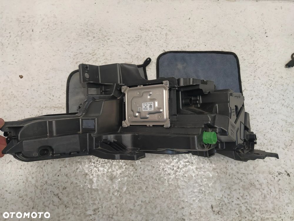 ALFA ROMEO JUNIOR MILANO LAMPA LAMPY REFLEKTOR REFLEKTORY PRZÓD LEWA PRAWA BASE LED PRZETWORNICE ŚRODEK SZCZOTKOWANA SATYNA NAPIS KOMPLETNE NOWE ORYGINAŁ - 24