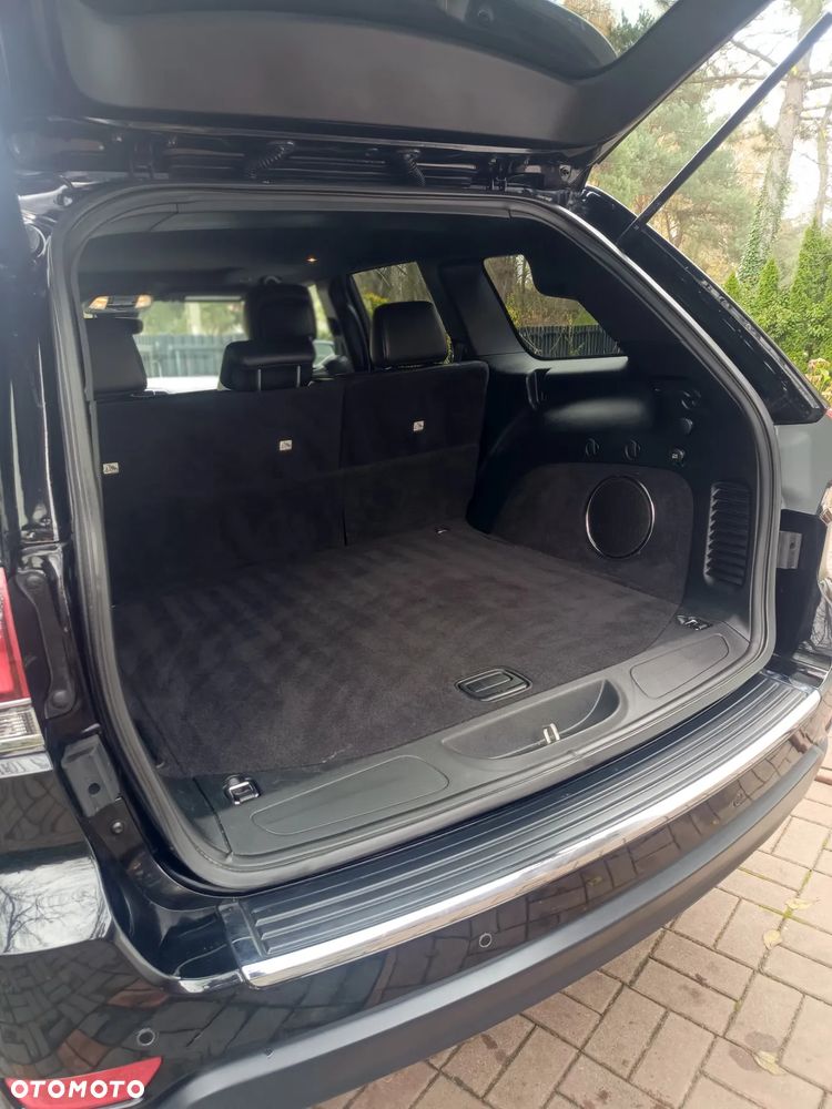 Jeep Grand Cherokee - 9