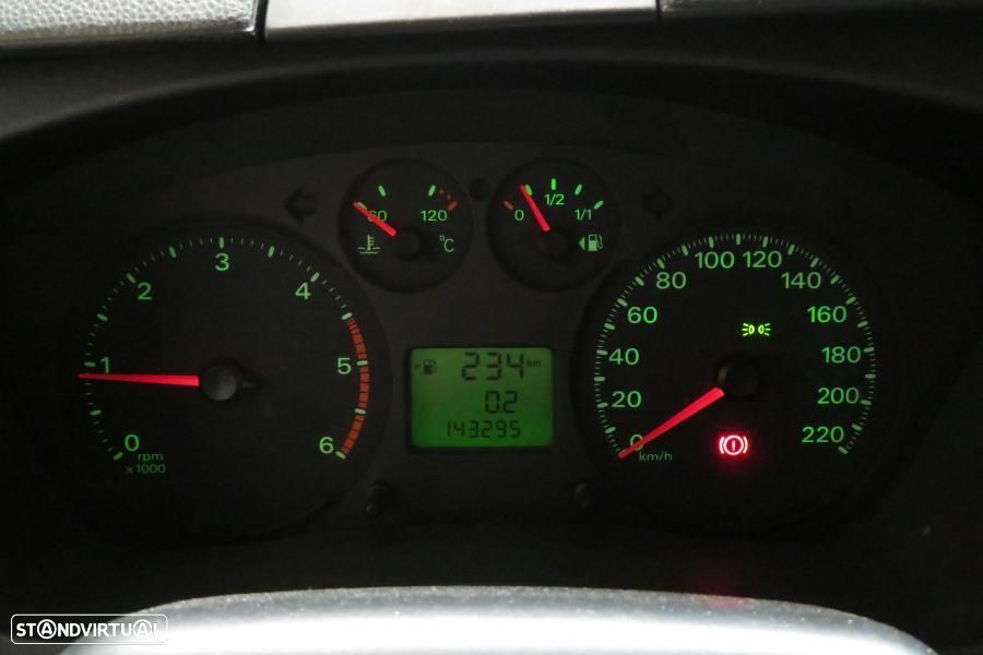 Ford Transit 330M 2.2 TDCi Média-T.Médio - 18