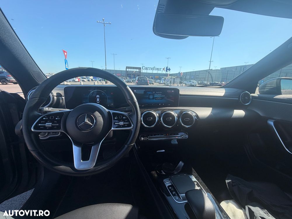 Mercedes-Benz CLA - 13