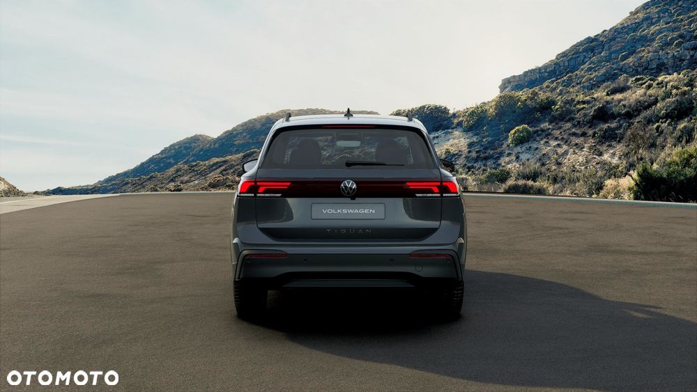 Volkswagen Tiguan - 9