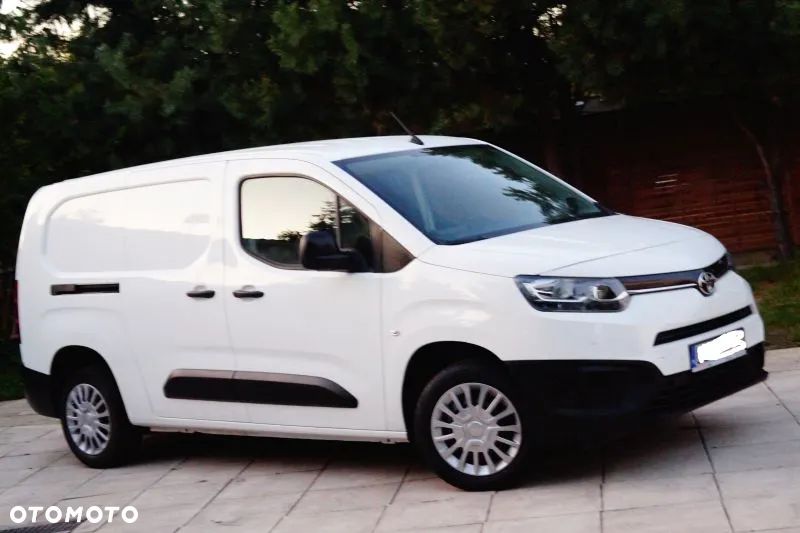 Toyota Proace City 1.5 D-4D Long 2,4t Active (bryg.) - 12