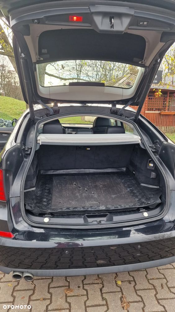 BMW 5GT 530d xDrive Modern Line - 12