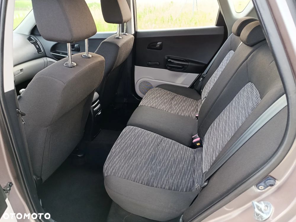 Kia Ceed 1.4 CVVT LX Basis - 25