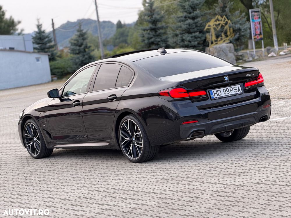 BMW Seria 5 530e Aut. M Sport Edition - 9