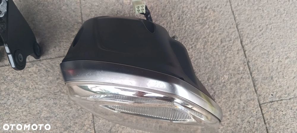 TRIUMPH STREET TRIPLE 675 1050 SPEED TRIPLE LAMPA PRZÓD REFLEKTOR STELAŻ - 8
