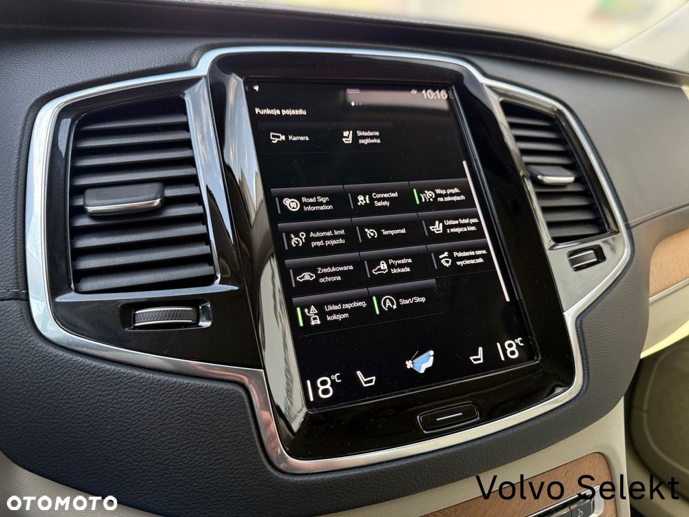 Volvo XC 90 - 22