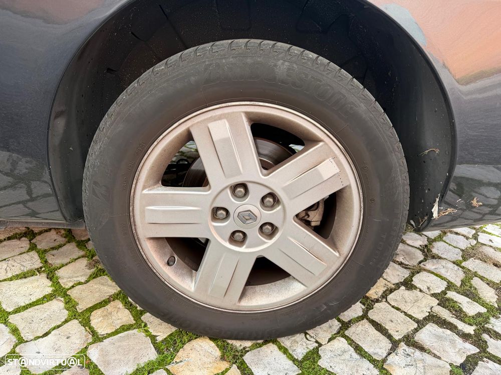 Renault Grand Espace 2.2 dCi Initiale 7L - 20