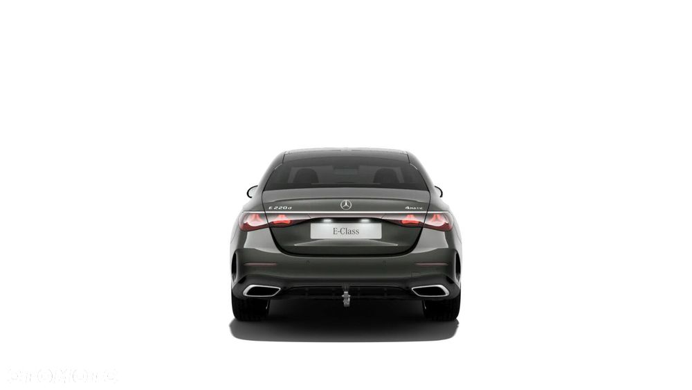 Mercedes-Benz Klasa E - 26
