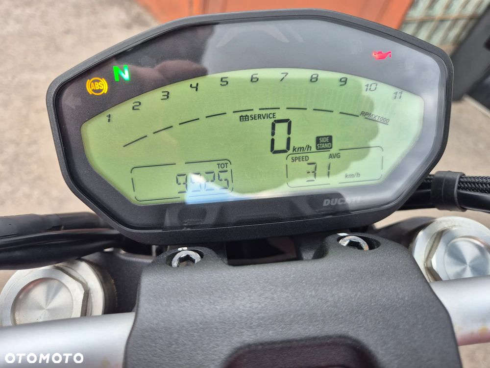 Ducati Monster - 3