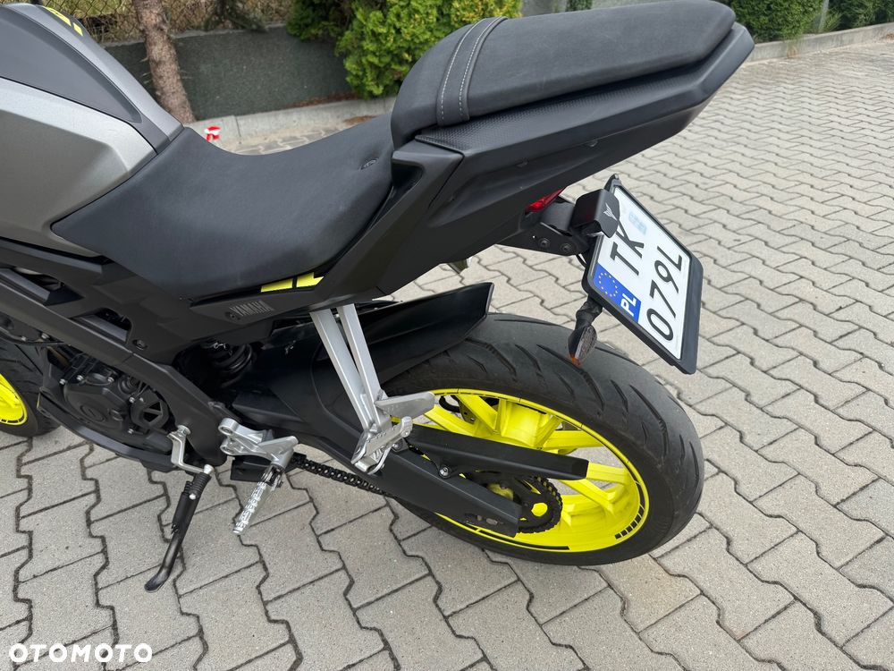 Yamaha MT - 9