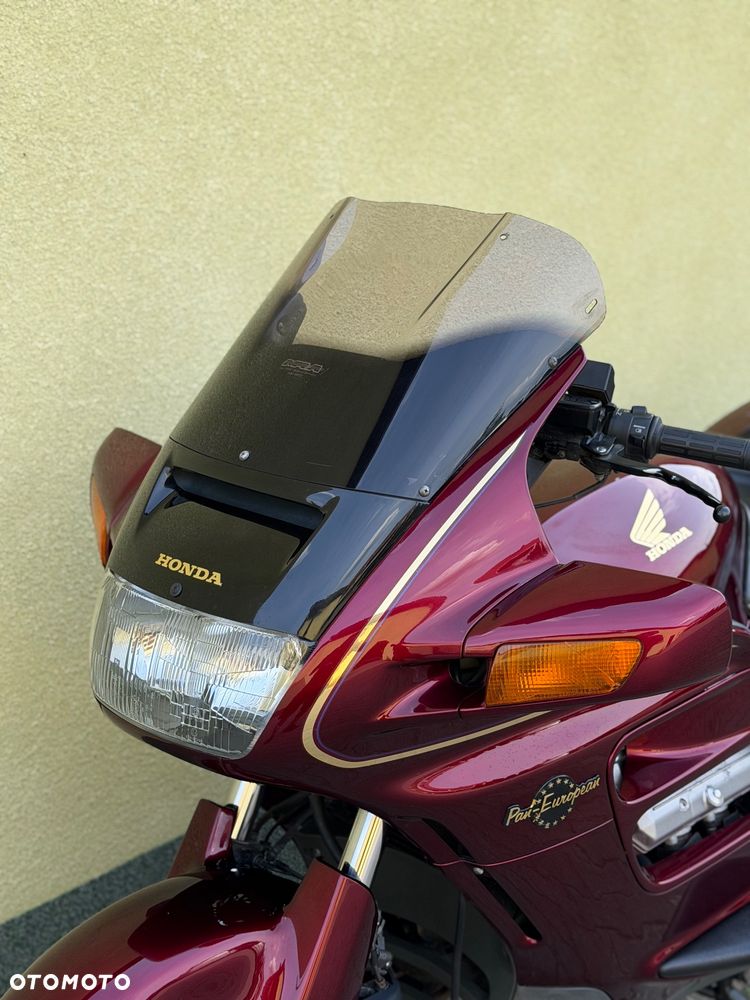 Honda ST - 29