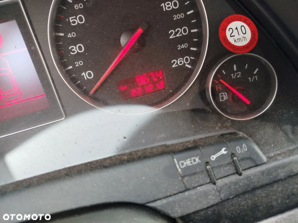 Audi A4 B6 2.0 ALT głowica silnika kompletna - 2