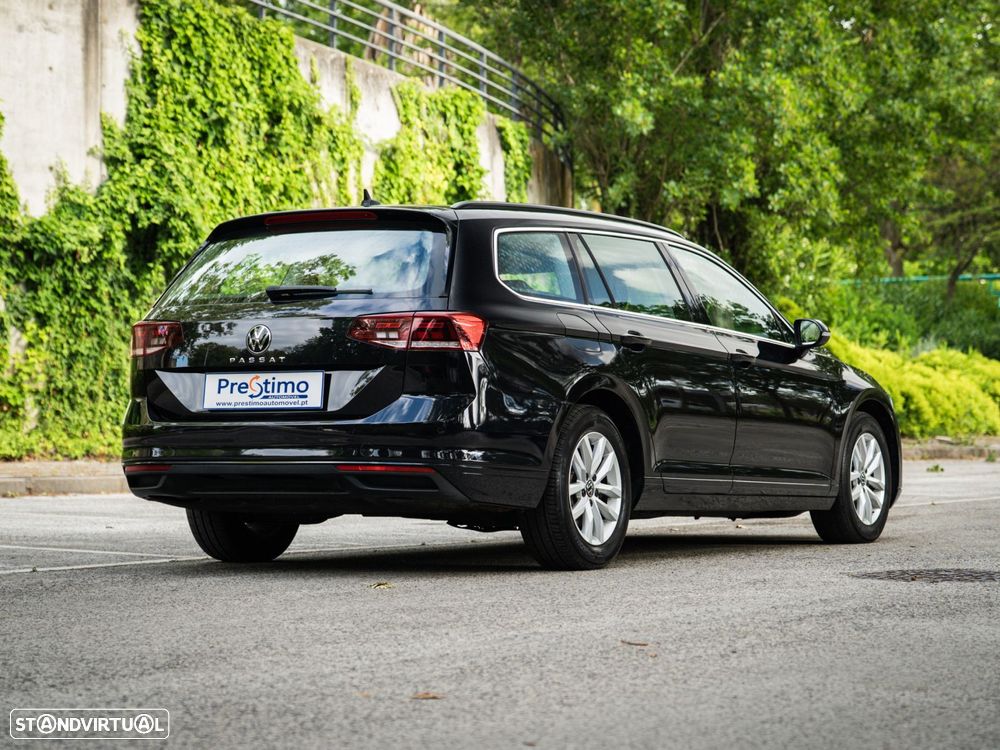 VW Passat Variant - 8