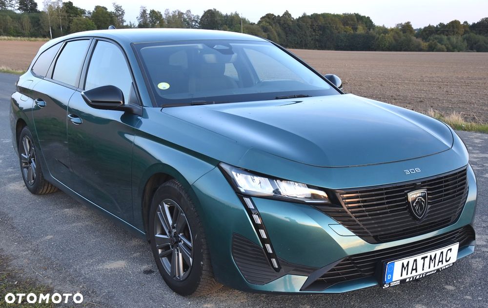 Peugeot 308 - 8