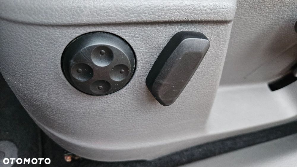 Volkswagen Sharan 2.0 TDI 4Mot Highline - 18