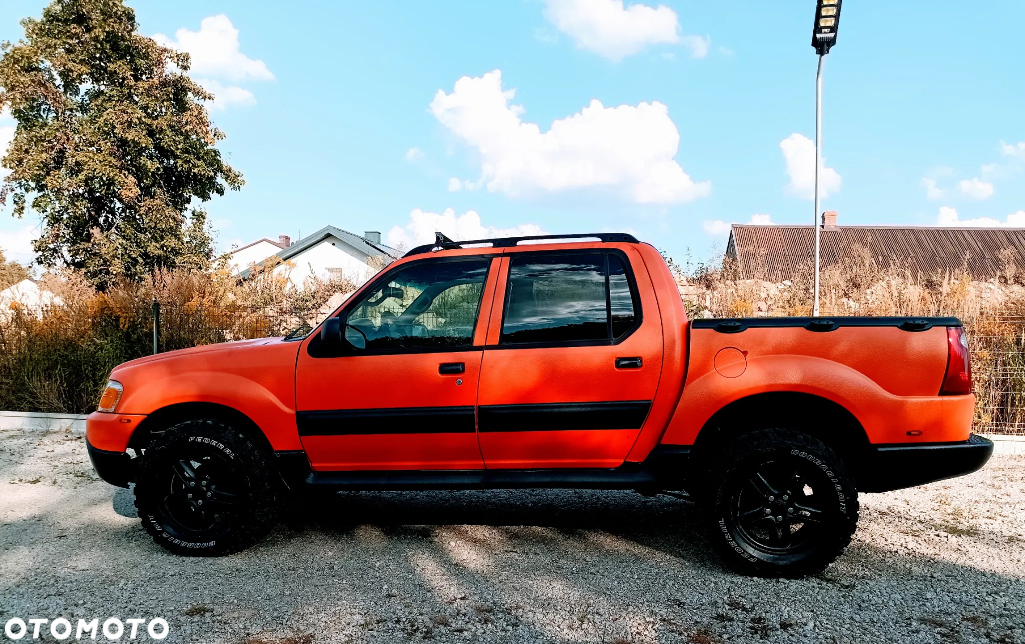 Ford Explorer 4.0 4WD - 11