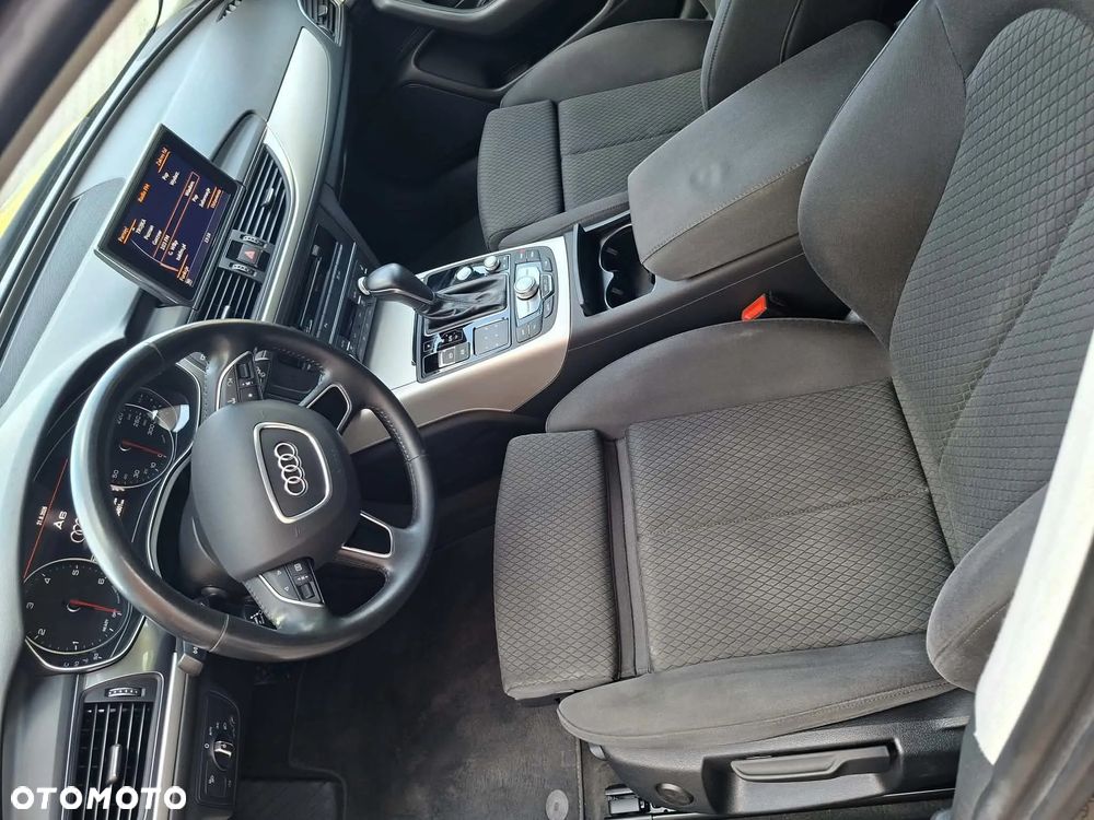 Audi A6 Avant 2.0 TDI Ultra S tronic - 9