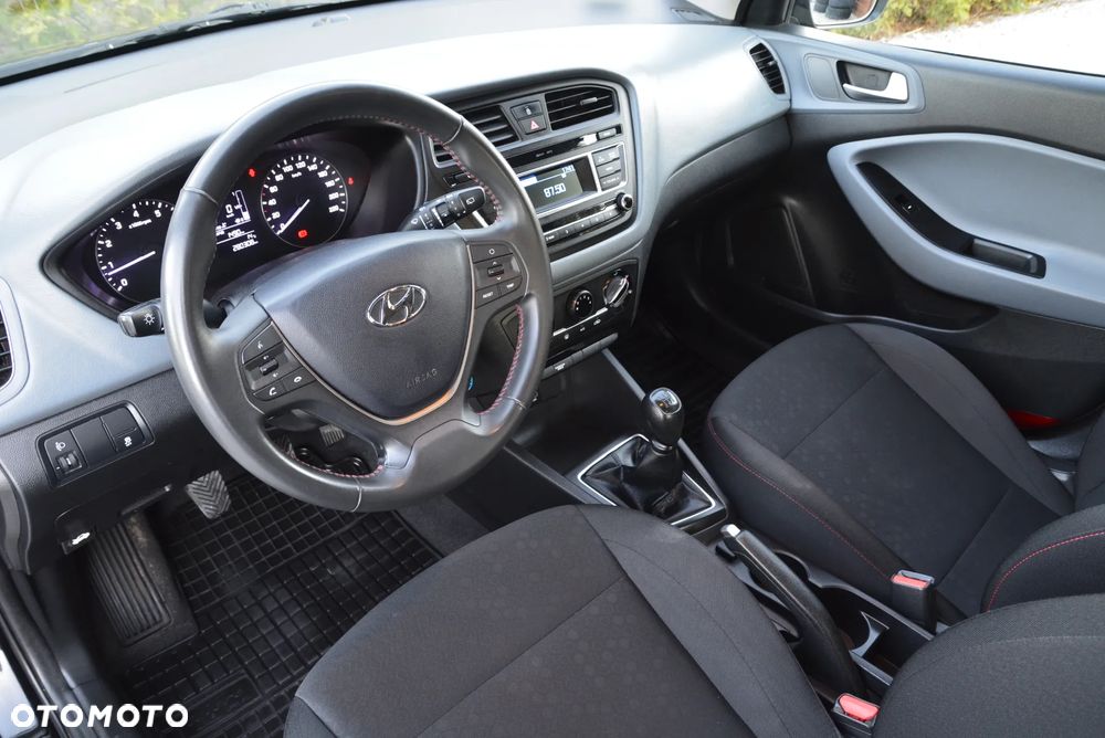 Hyundai i20 1.2 Classic + - 25