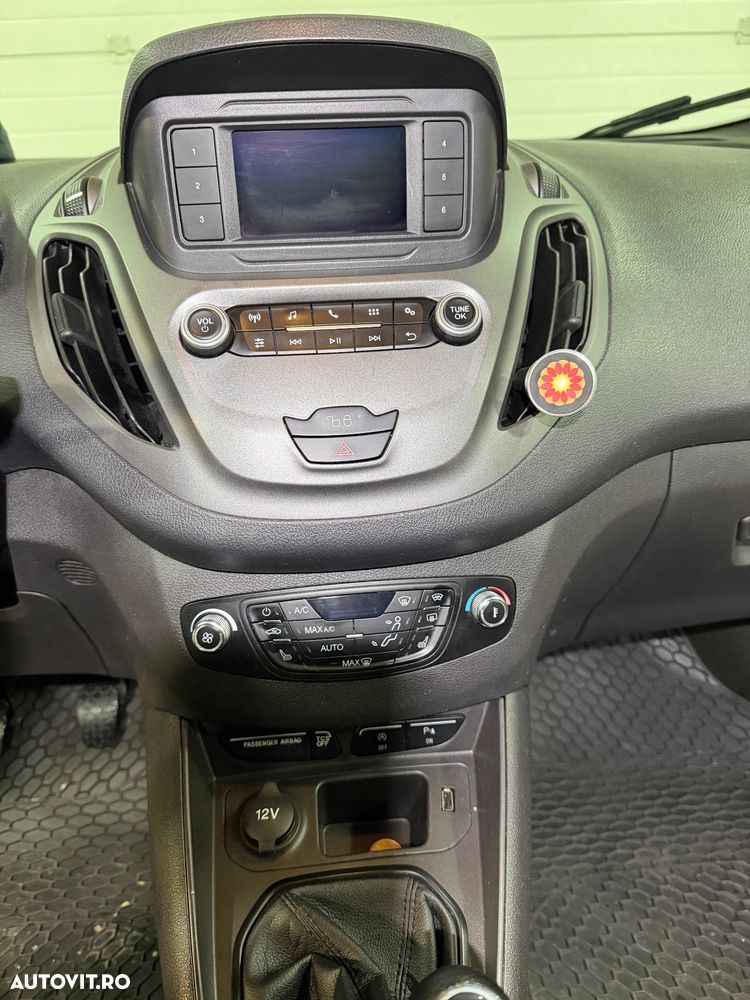 FORD Tourneo Courier 2020 — imagine 7