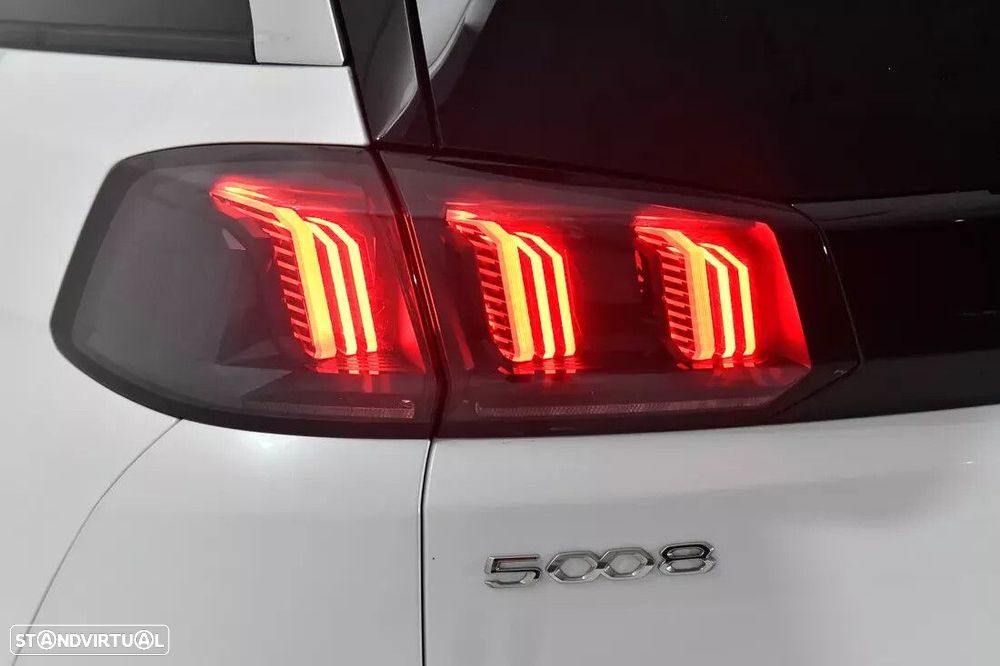 Peugeot 5008 1.2 PureTech Allure Pack EAT8 - 12