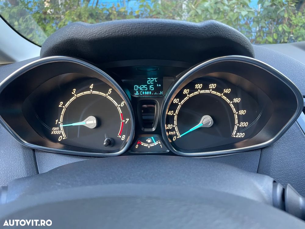 Ford Fiesta 1.25 Trend - 8