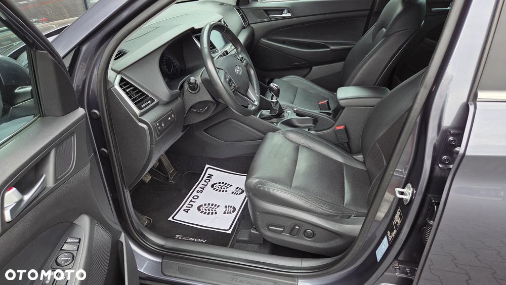 Hyundai Tucson - 8