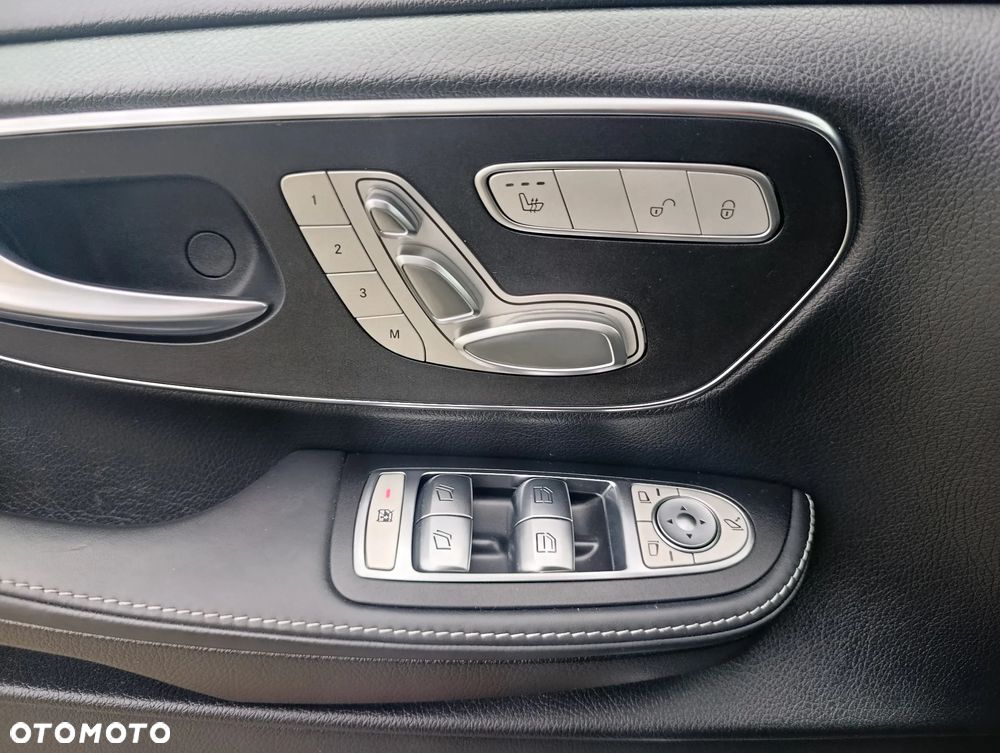 Mercedes-Benz Klasa V 250 d Avantgarde 9G-Tronic - 26