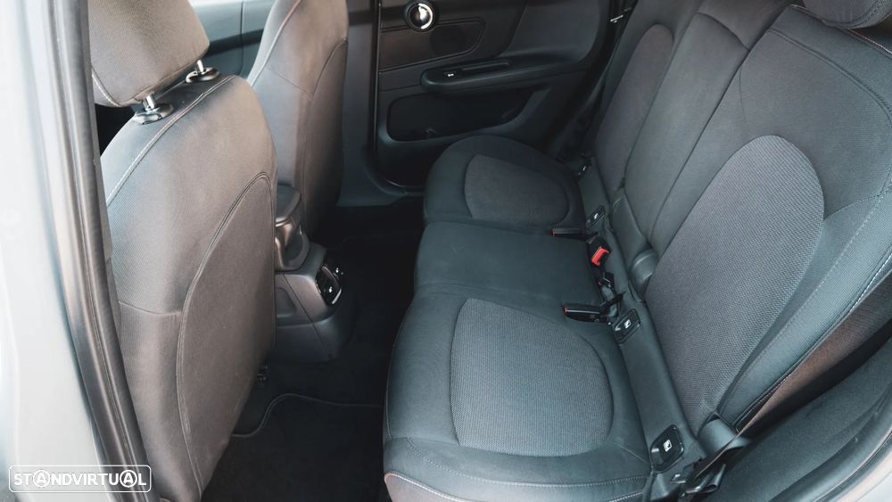 MINI Countryman One D - 35