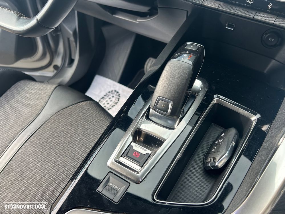 Peugeot 5008 BlueHDI 130 EAT8 Allure Pack - 22