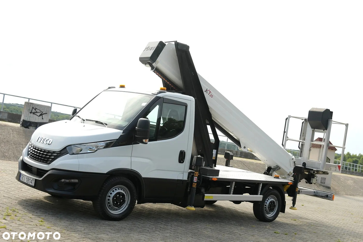 Iveco DAILY 35-140 * ZWYŻKA KLUBB * KT 20 * 4 tyś km! Pojazd Specjalistyczny ! - 15