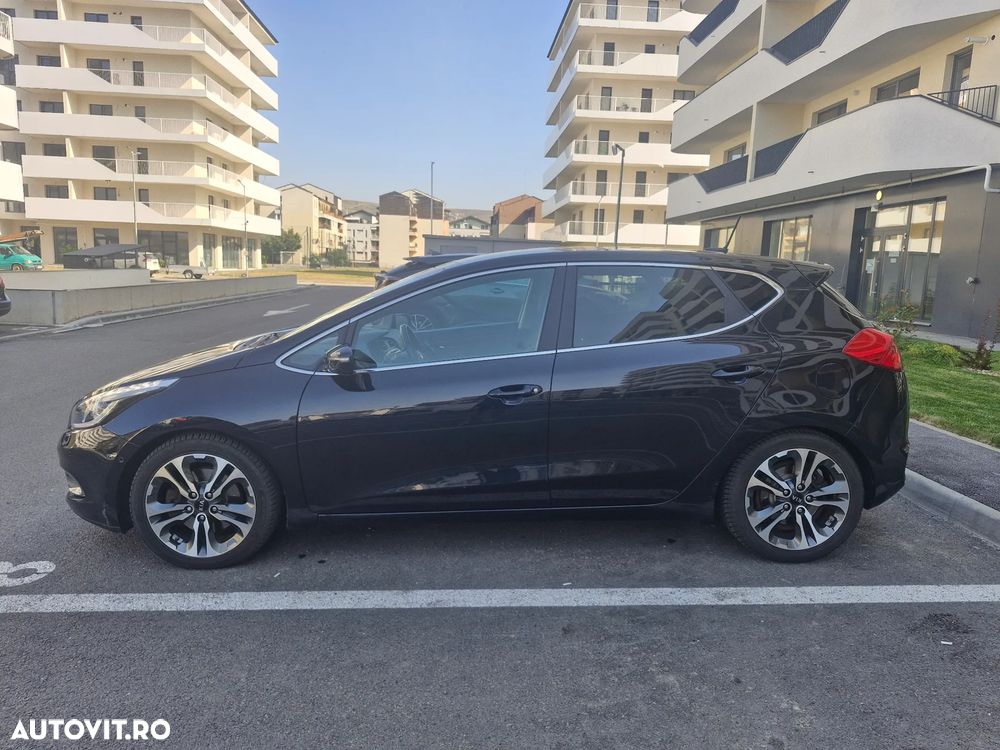 Kia Ceed 1.6 CRDi 128 Platinum Edition - 7