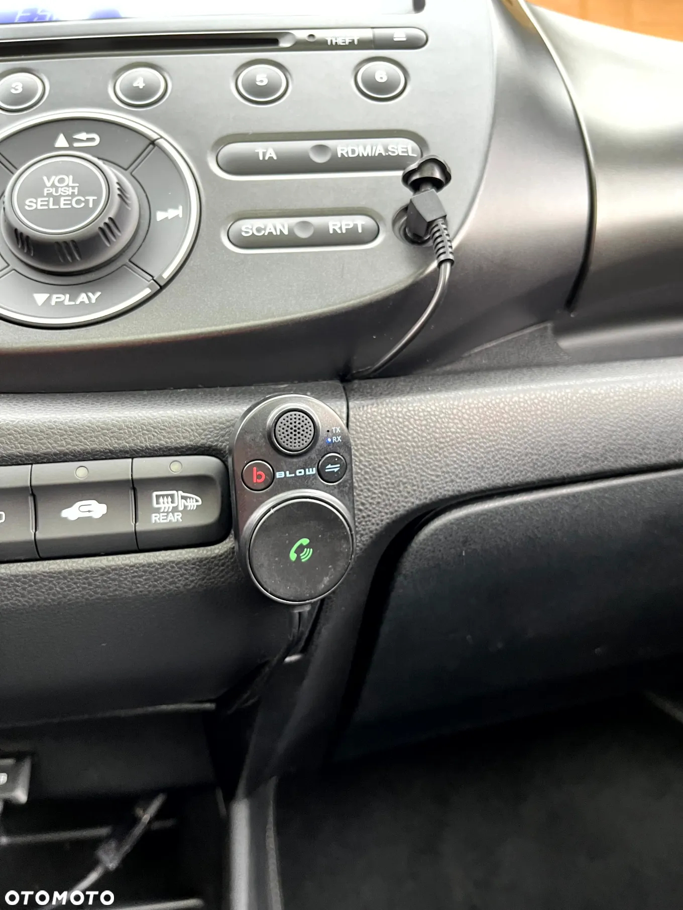 Honda Jazz 1.3 DSi i-VTEC IMA CVT Elegance - 23