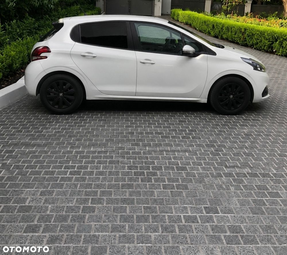 Peugeot 208 1.6 BlueHDi Active S&S - 4