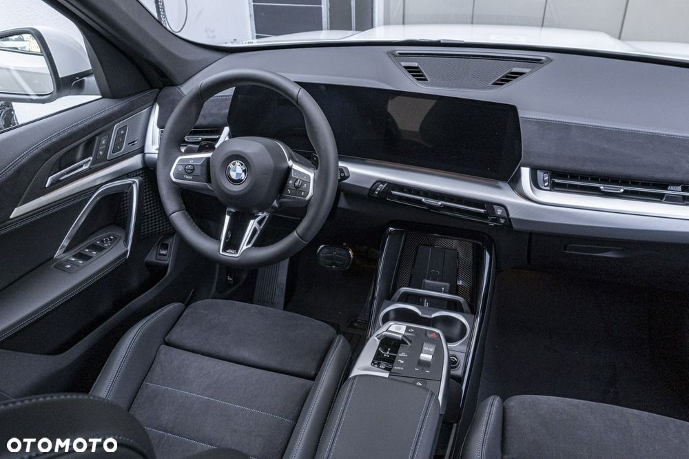 BMW X1 - 22